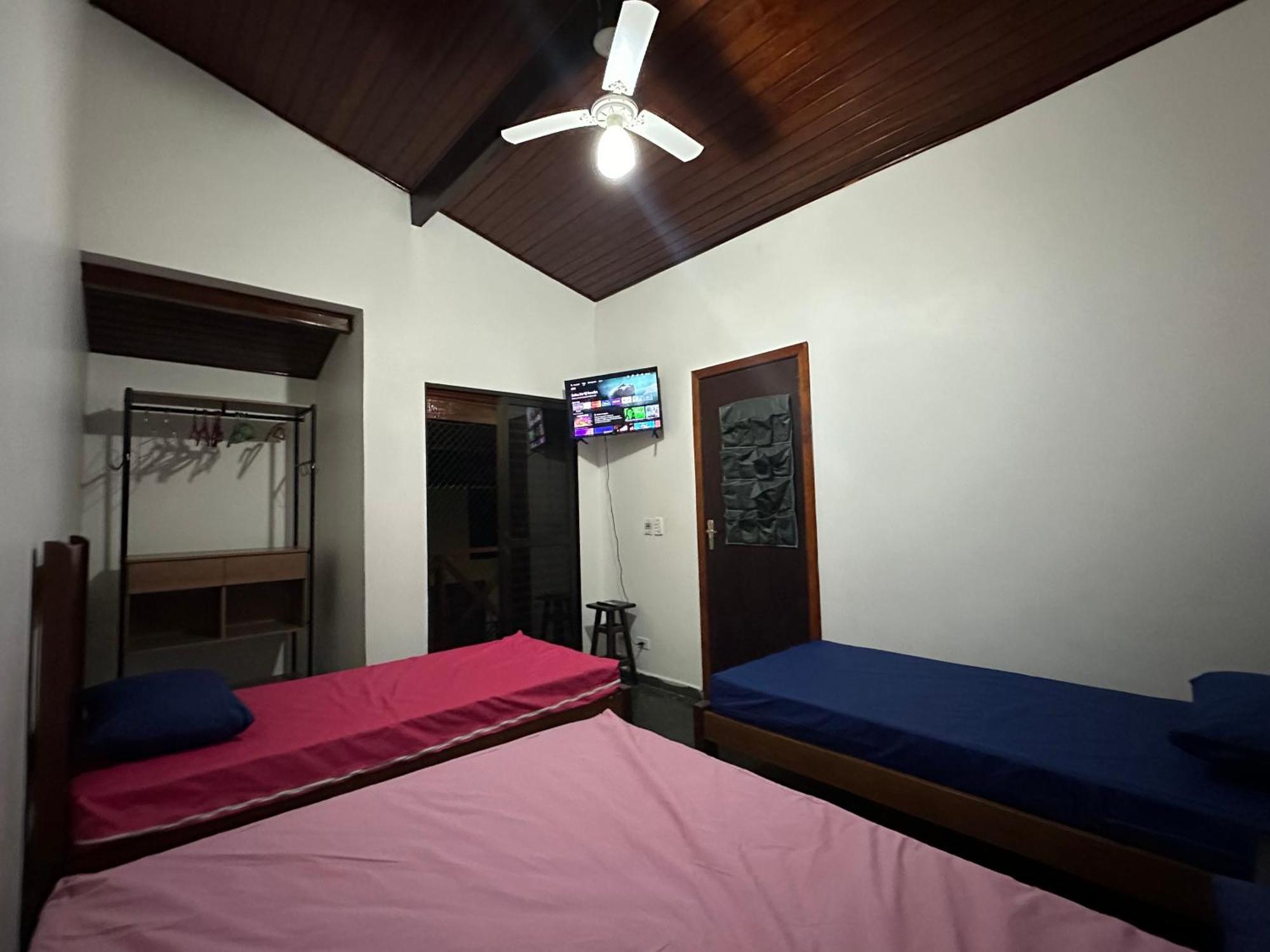 Triplex Piscina Churrasqueira Lava E Seca Wi-Fi E 2 Tvs Em Condominio Com 90M2 No Centro De Убатуба Екстер'єр фото