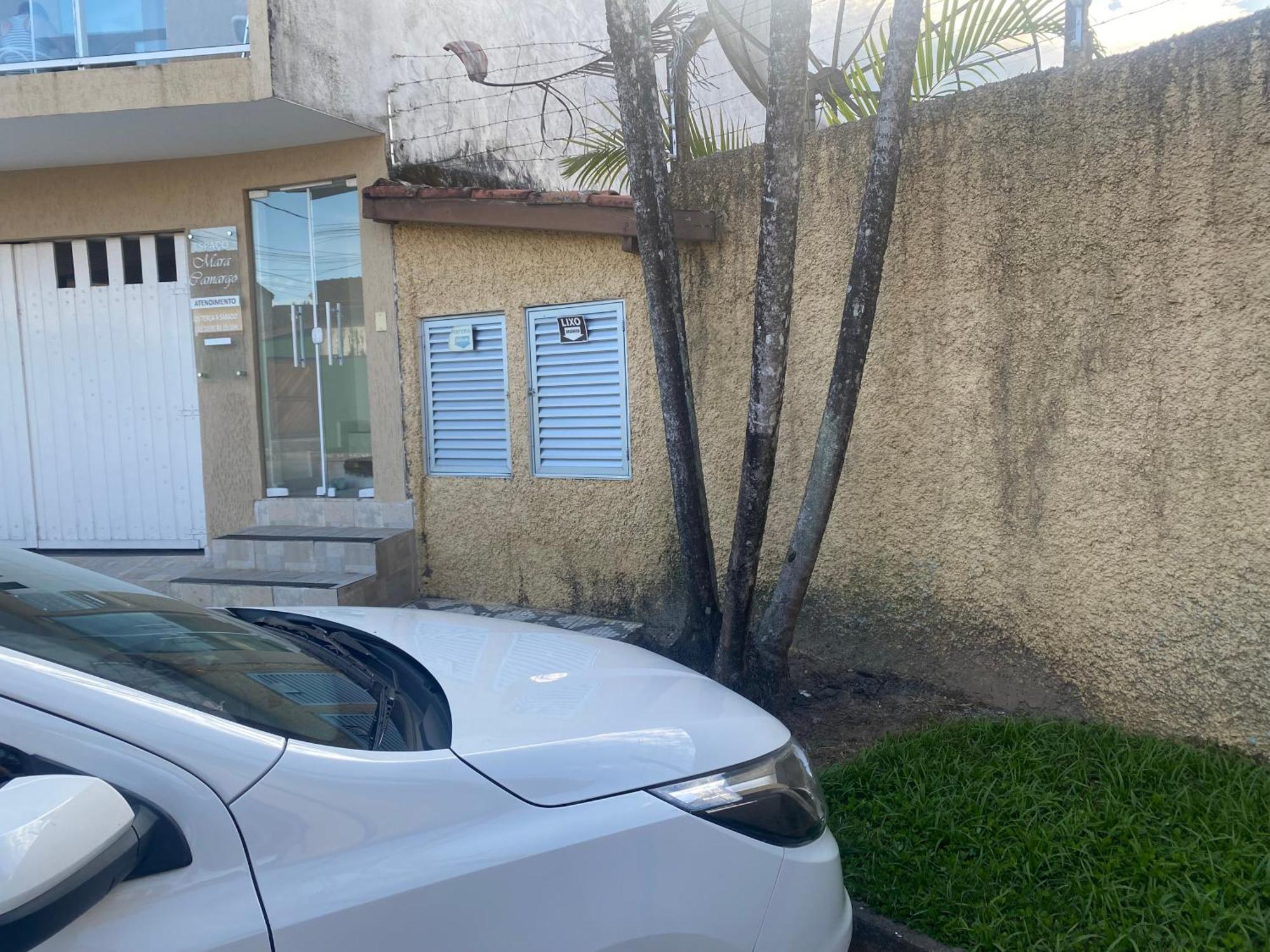 Triplex Piscina Churrasqueira Lava E Seca Wi-Fi E 2 Tvs Em Condominio Com 90M2 No Centro De Убатуба Екстер'єр фото