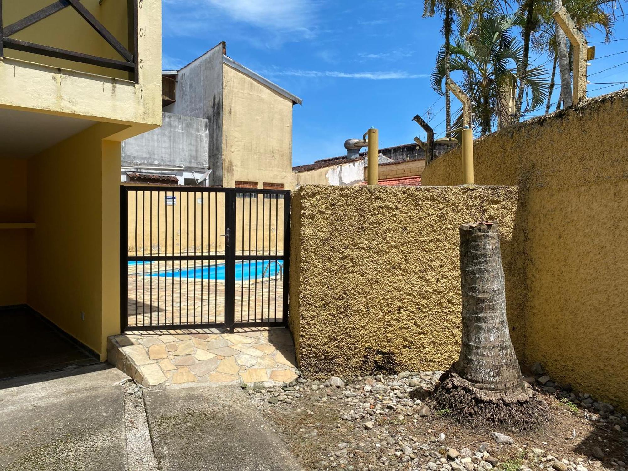 Triplex Piscina Churrasqueira Lava E Seca Wi-Fi E 2 Tvs Em Condominio Com 90M2 No Centro De Убатуба Екстер'єр фото